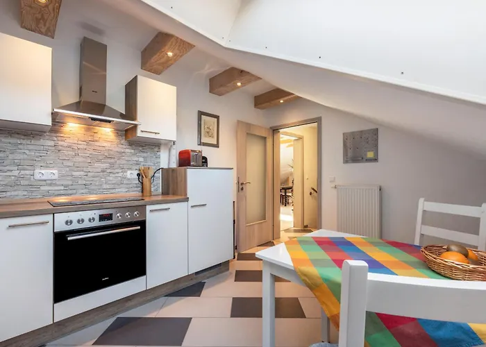 Exkl Fuer Anspruchsvolle